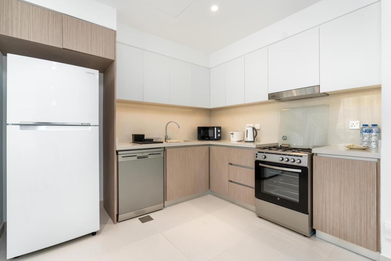 Апартаменты Lux The Grand Creek Harbor Views